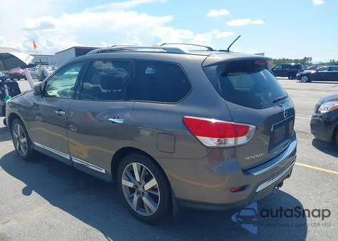 2014 Nissan Pathfinder Platinum z USA, uszkodzony, nr VIN 5N1AR2MM0EC691650